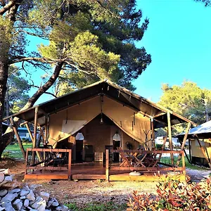 Luxuszelt Losinj Glamping - Camp Cikat - Wild, Mali Lošinj