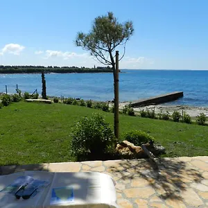 apartments-erica-lux.in-istria.net/