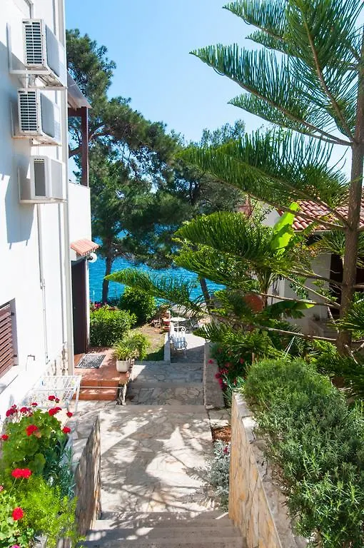 Apartments & Rooms Bianca Mali Lošinj 0*,  Kroatien